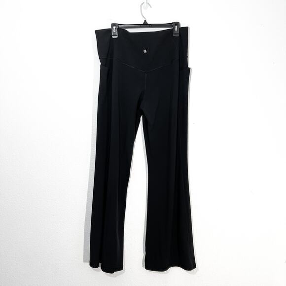 Athleta Salutation Stash Flare Pant Leggings Plus Size 2X Sporty Athleisure Yoga - Picture 4 of 8
